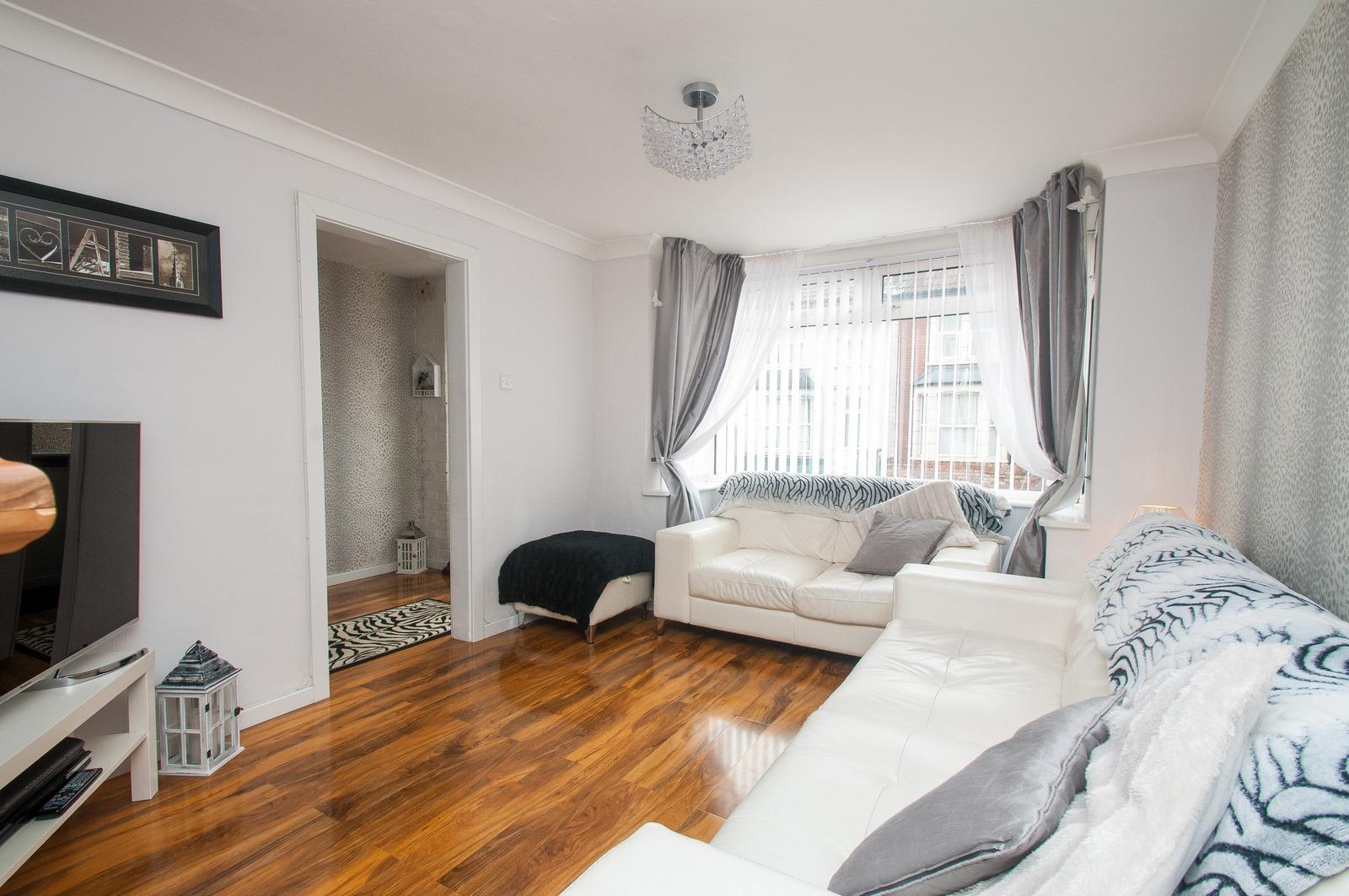3 bed house to rent in Chalks Road, Bristol 1