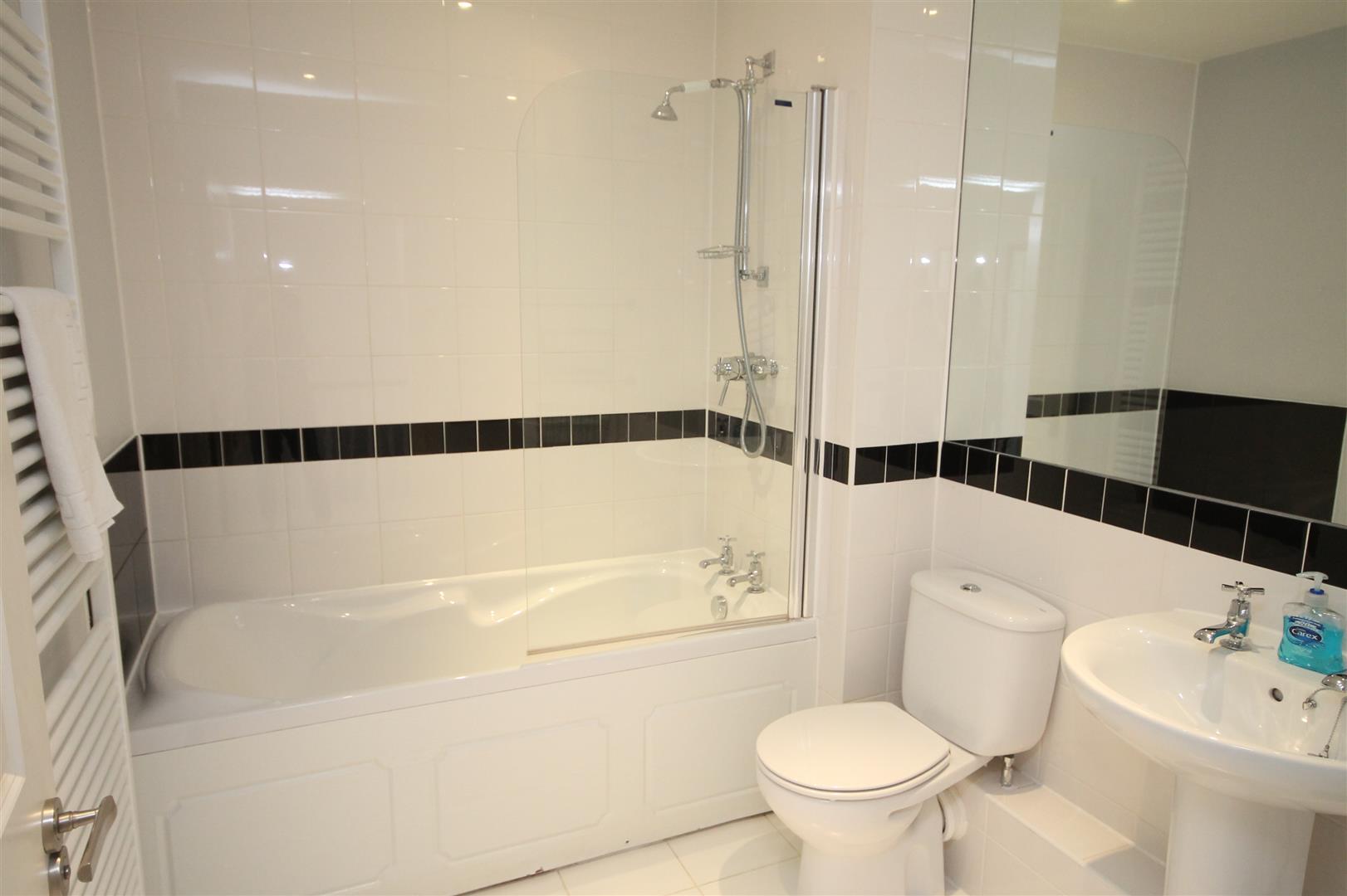 4 bed house to rent in Chapter Walk, Bristol 10