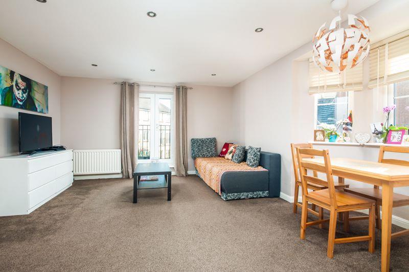 2 bed flat to rent in Shakespeare Avenue, Bristol  - Property Image 2