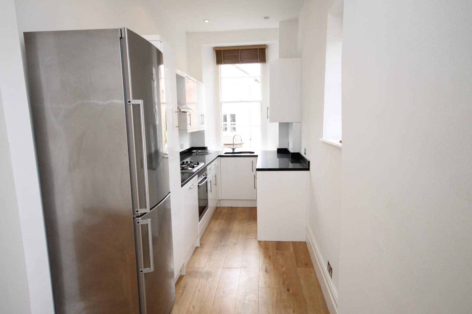 2 bed flat to rent in Miles Road, Bristol  - Property Image 6