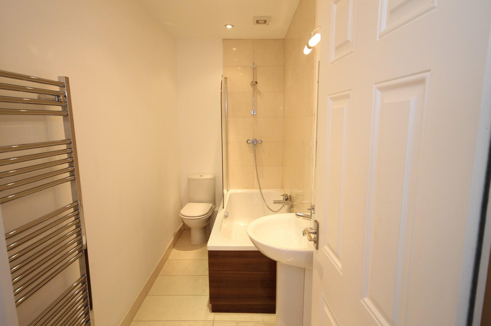 2 bed flat to rent in Miles Road, Bristol  - Property Image 8