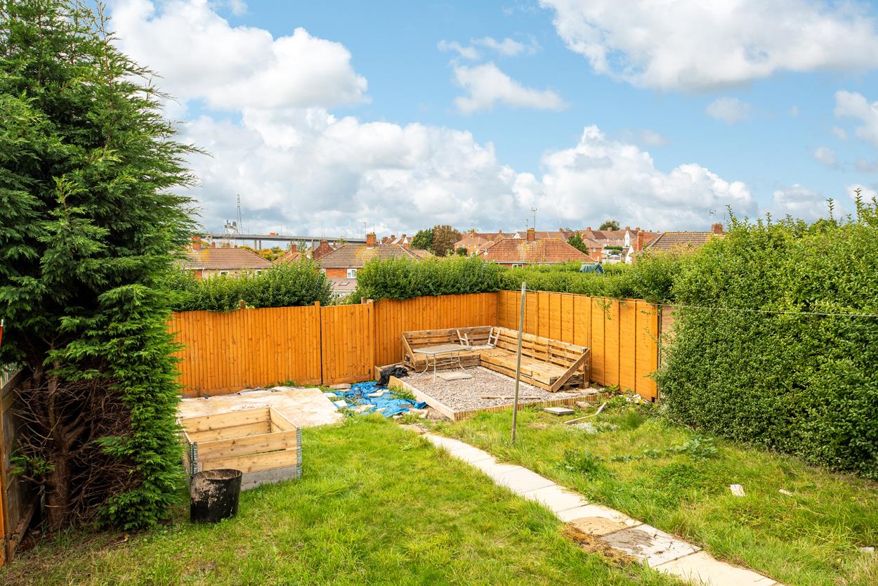 3 bed house to rent in Portbury Grove, Bristol 6