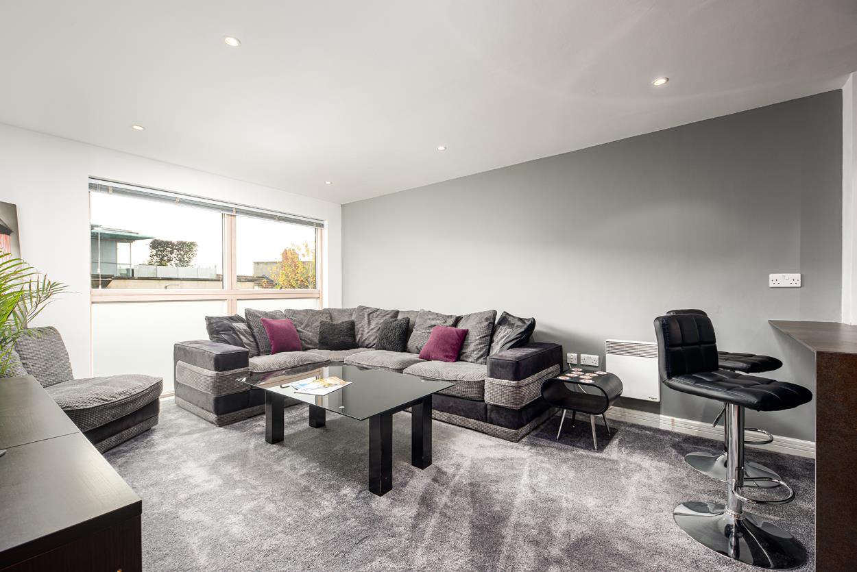 2 bed apartment for sale in Merchants Road, Bristol  - Property Image 5