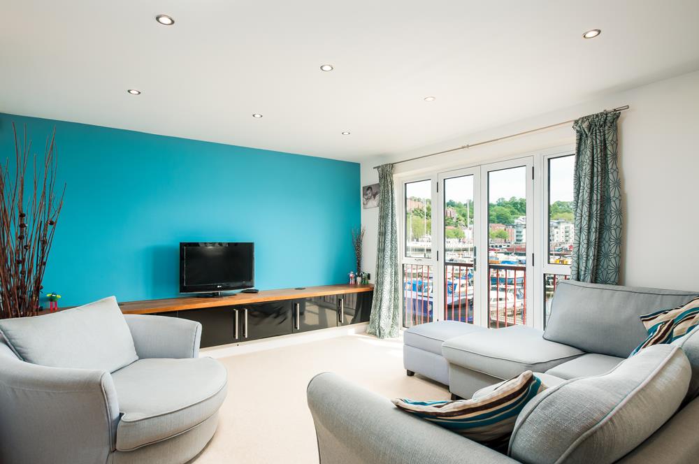 3 bed flat for sale in Portland Court, Bristol  - Property Image 4