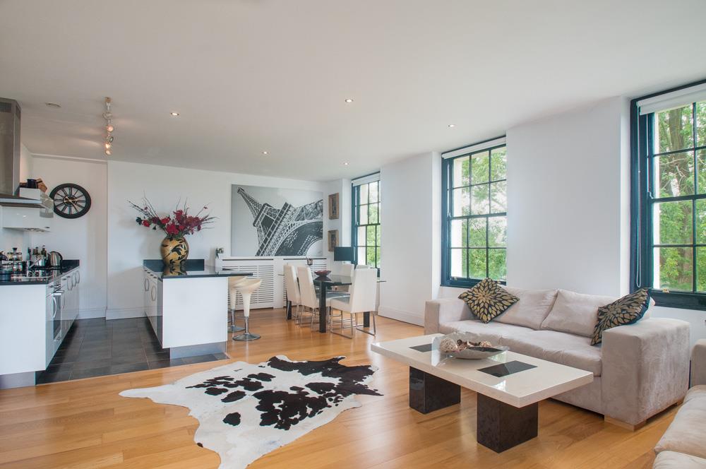 2 bed flat for sale in Grove House, Bristol  - Property Image 8