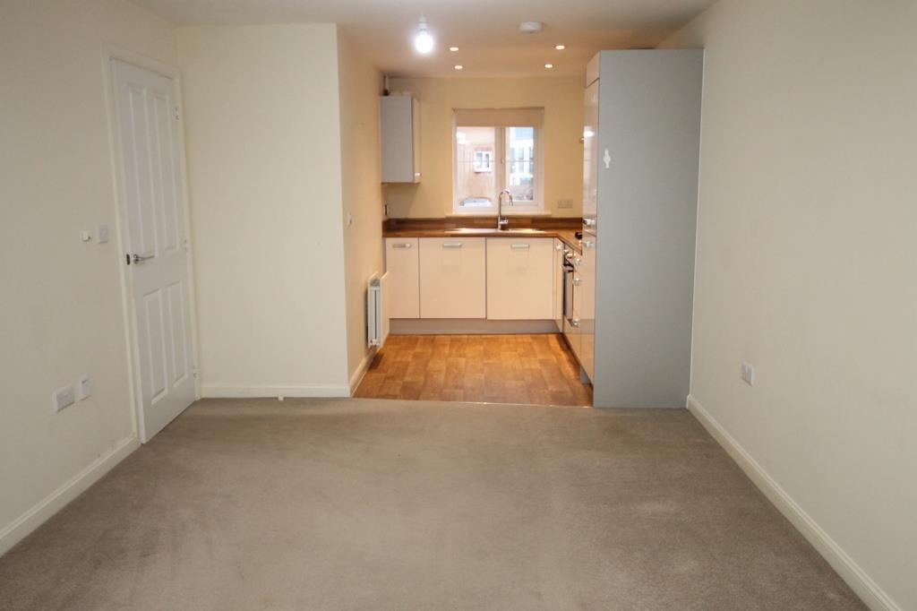 2 bed apartment to rent in Dorian Road, Bristol  - Property Image 3