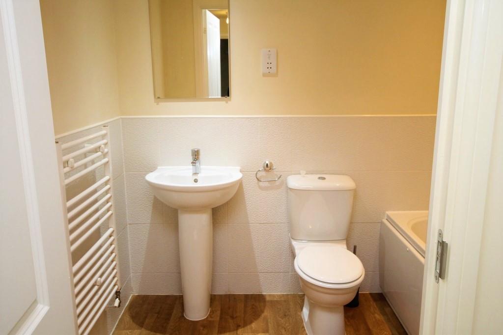 2 bed apartment to rent in Dorian Road, Bristol 5