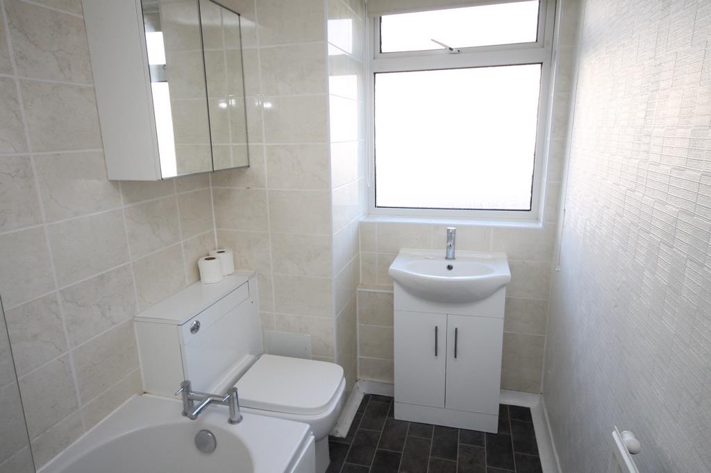 2 bed apartment to rent in Maskelyne Avenue, Bristol  - Property Image 3