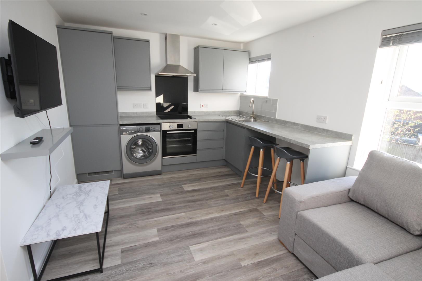 1 bed flat to rent in Park Hill, Bristol, BS11
