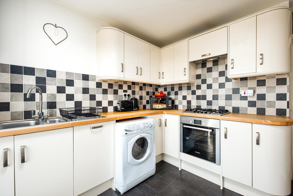 2 bed flat for sale in Rodney Place, Bristol 11