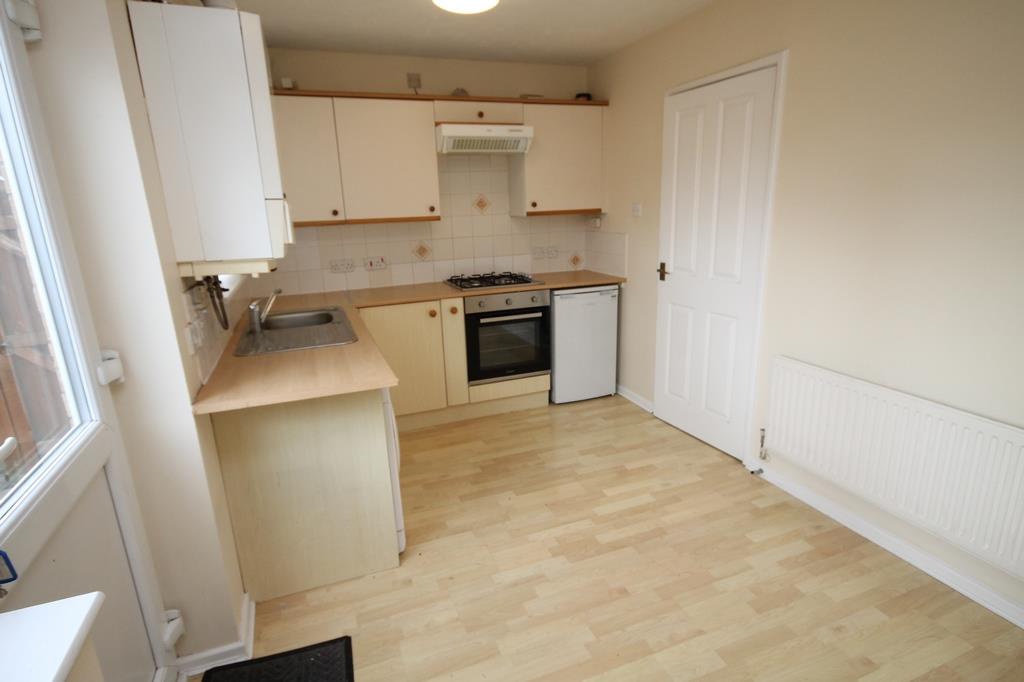 2 bed house to rent in Linden Drive, Bristol  - Property Image 4