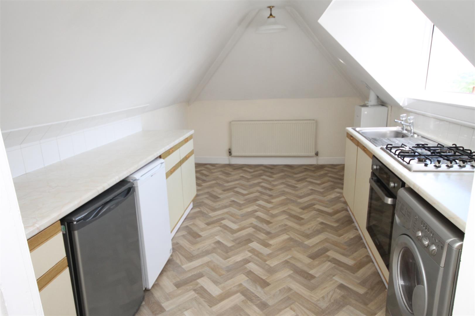 1 bed apartment to rent in Balmoral Road, Bristol  - Property Image 2