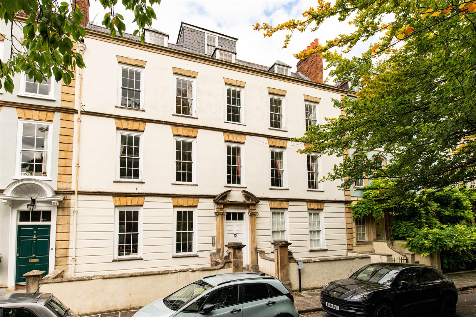 3 bed apartment to rent in Dowry Square, Bristol, BS8