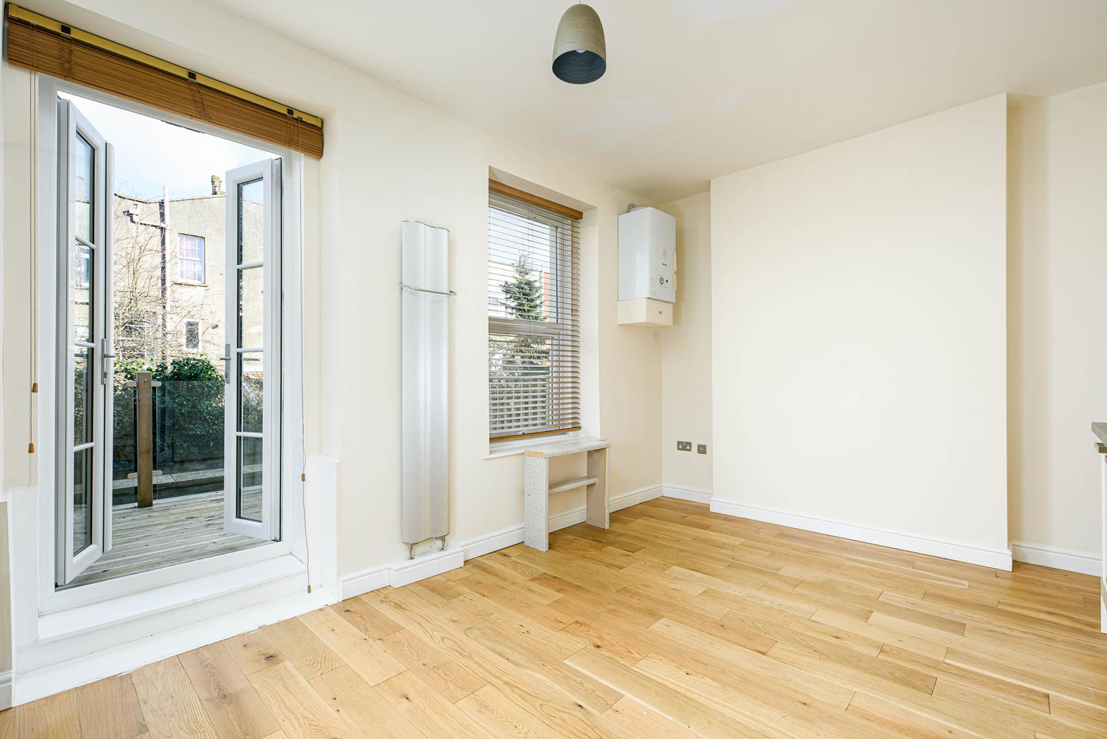 2 bed apartment to rent in Cowper Road, Bristol  - Property Image 4