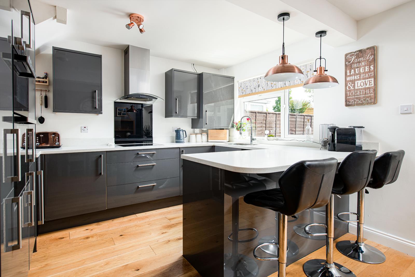 3 bed semi-detached house for sale in The Ride, Bristol  - Property Image 3