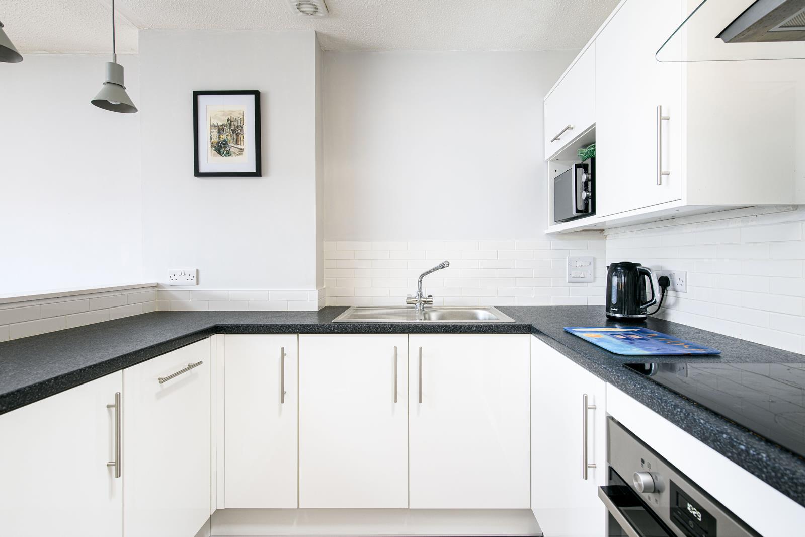 2 bed apartment for sale in Canada Way, Bristol 4