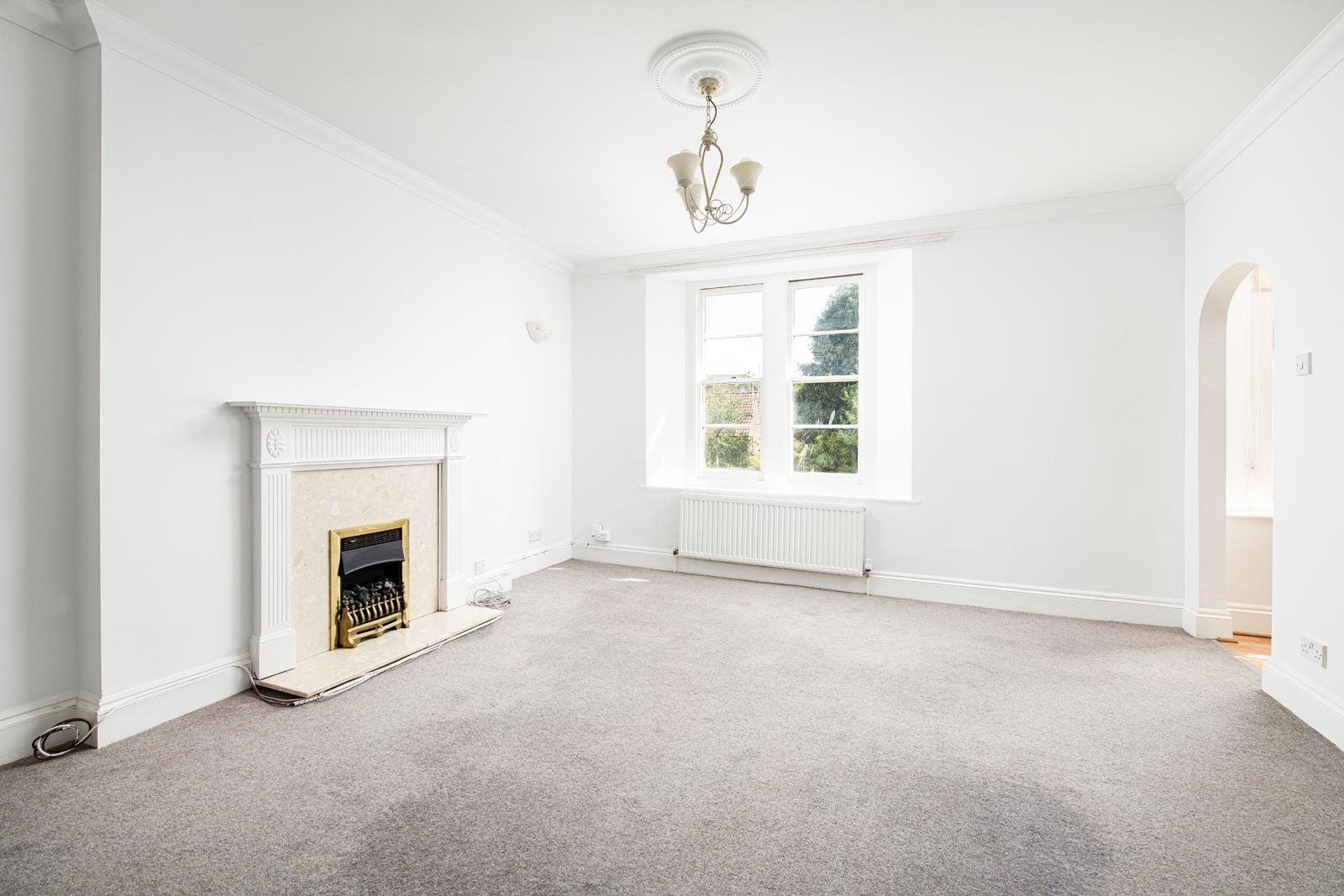 2 bed flat for sale in Clifton Park Road, Bristol  - Property Image 8