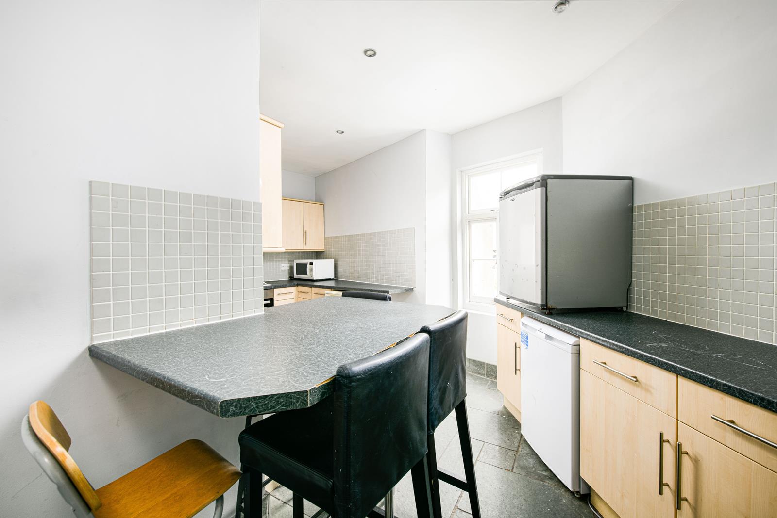 3 bed apartment to rent in Christmas Steps, Bristol  - Property Image 4