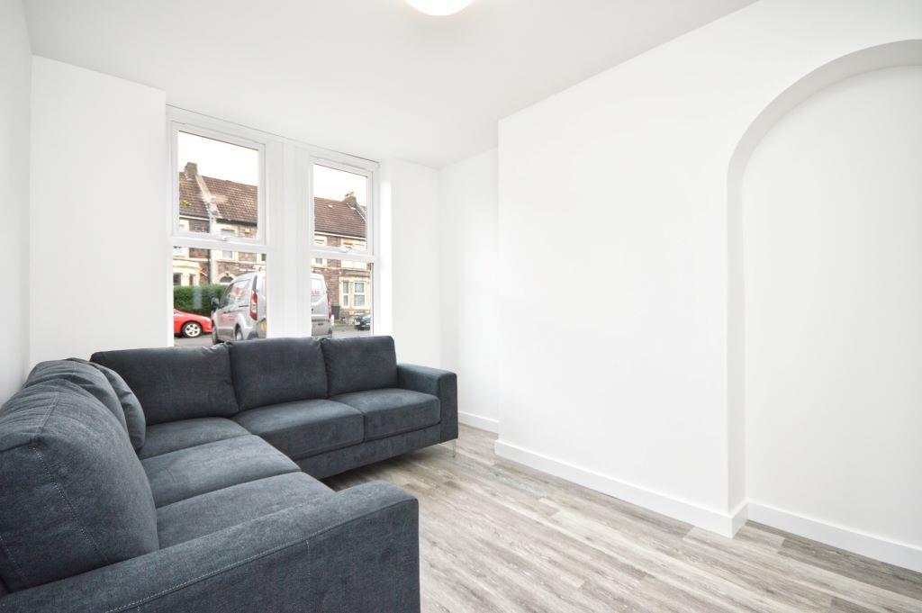 3 bed house to rent in Richmond Terrace, Bristol  - Property Image 2