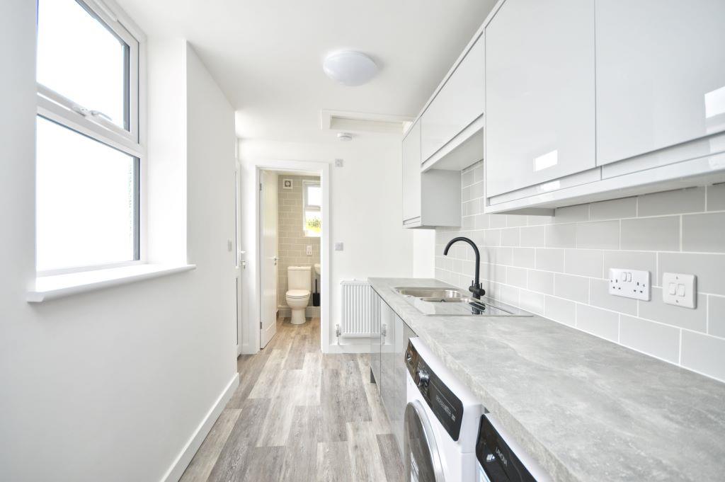 3 bed house to rent in Richmond Terrace, Bristol 4