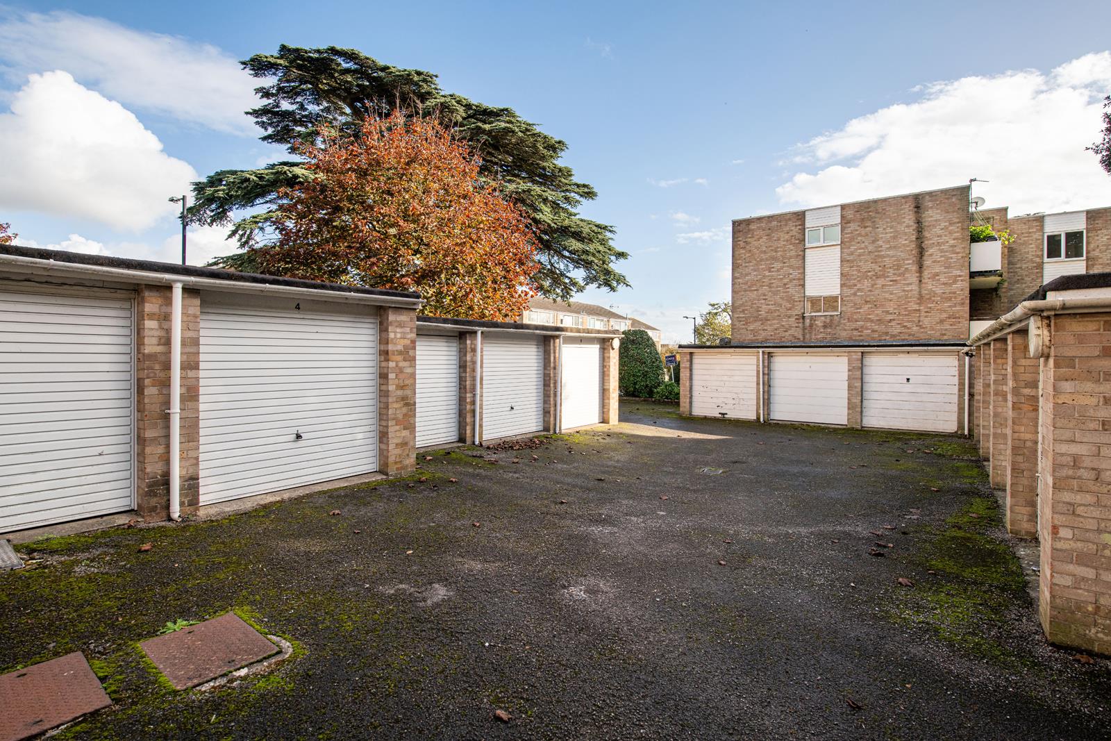 2 bed apartment for sale in Northover Close, Bristol 19