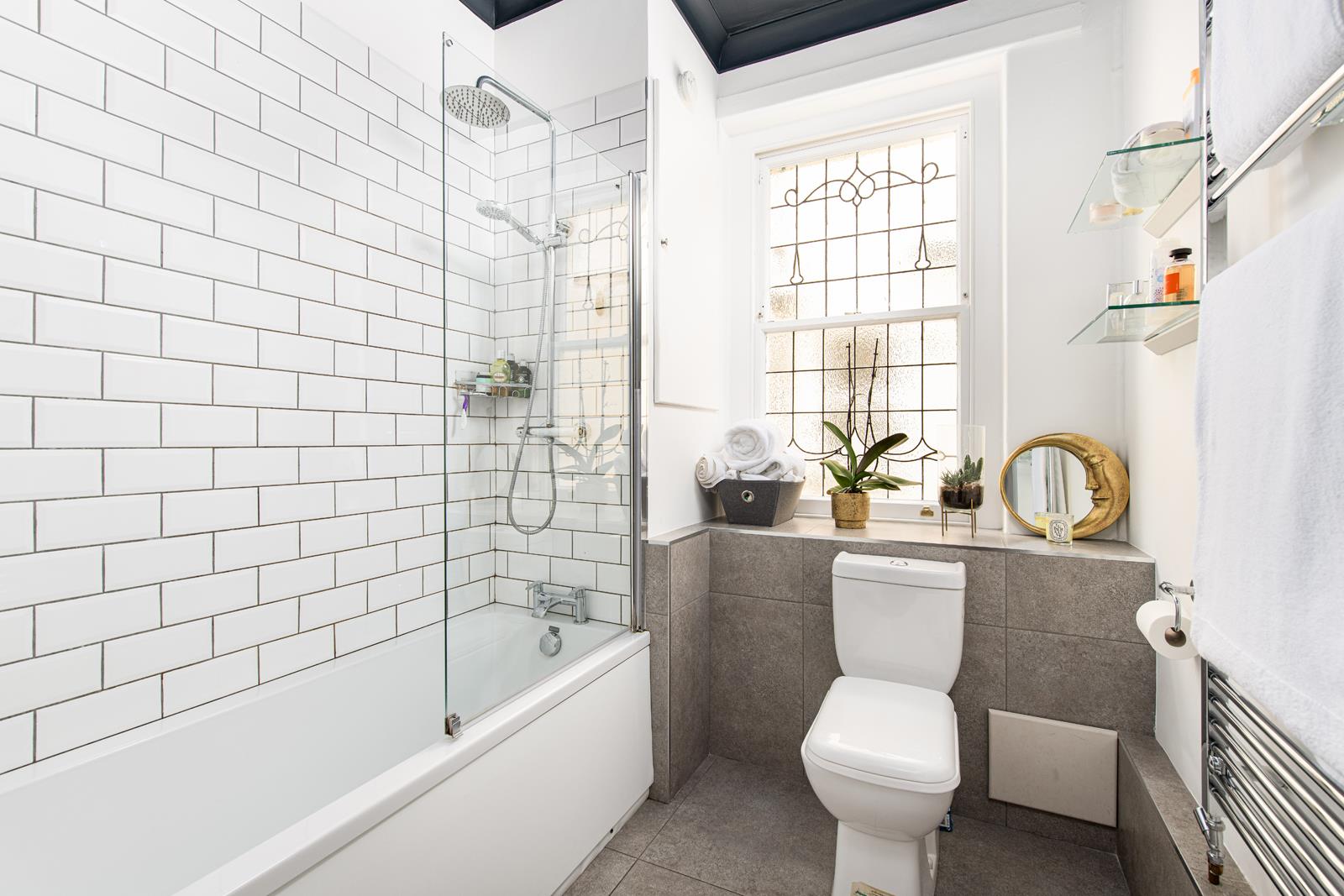 2 bed apartment to rent in Arlington Villas, Bristol 5