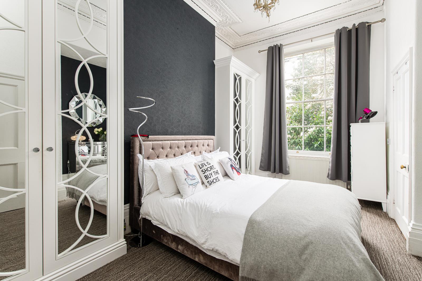 2 bed apartment to rent in Arlington Villas, Bristol  - Property Image 4