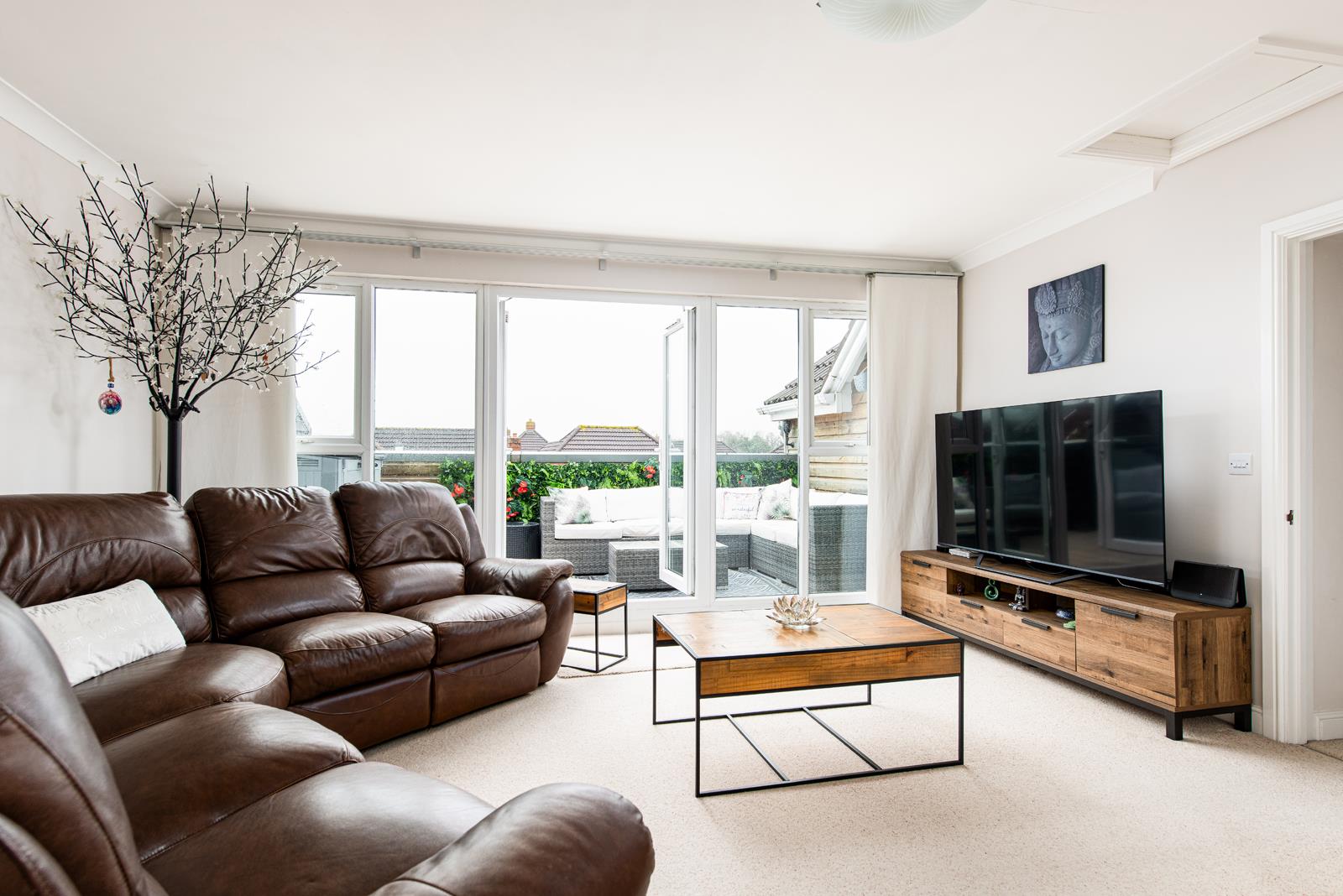 2 bed flat for sale in The Old Orchard, Bristol  - Property Image 3