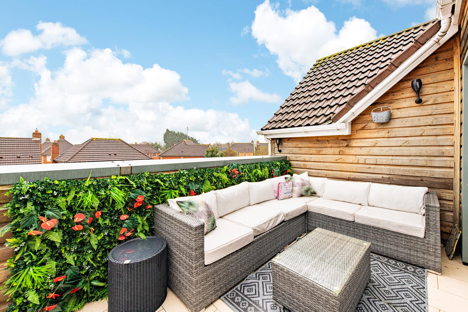 2 bed flat for sale in The Old Orchard, Bristol 3