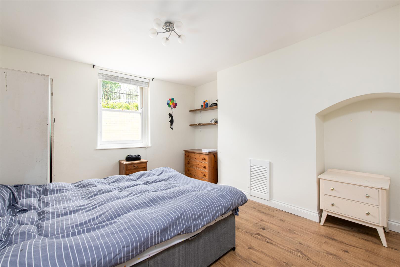 2 bed apartment to rent in Grosvenor Road, Bristol 7