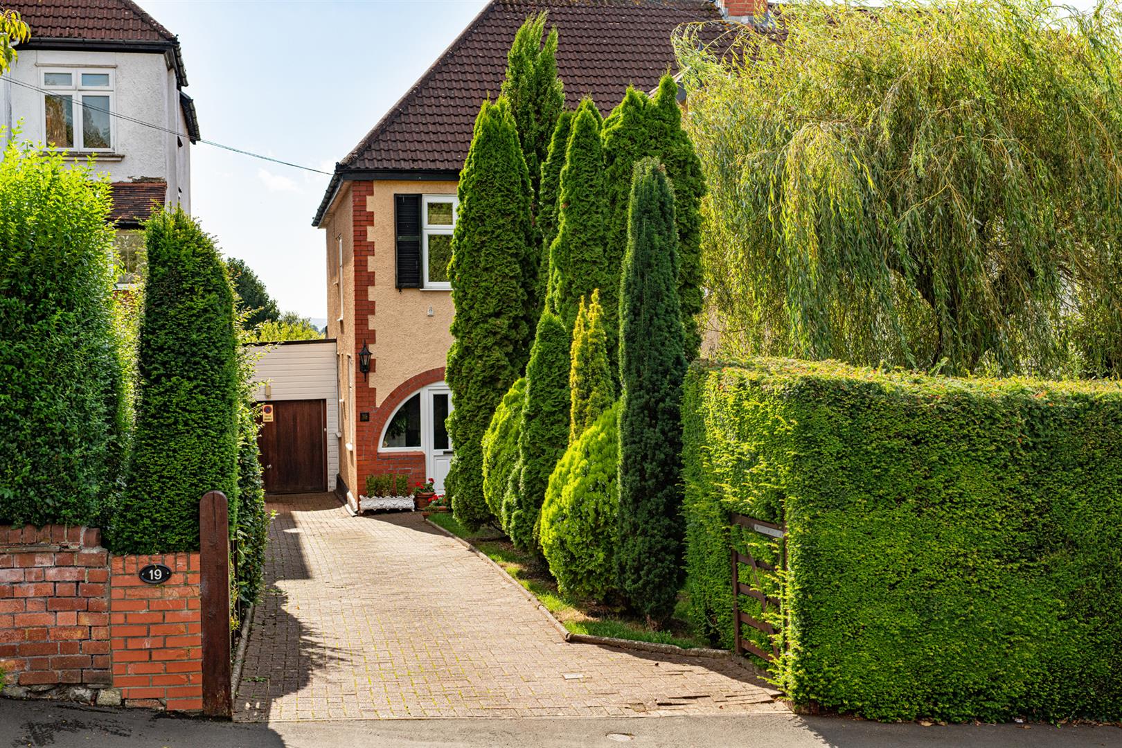 4 bed semi-detached house for sale in Southfield Road, Bristol 15