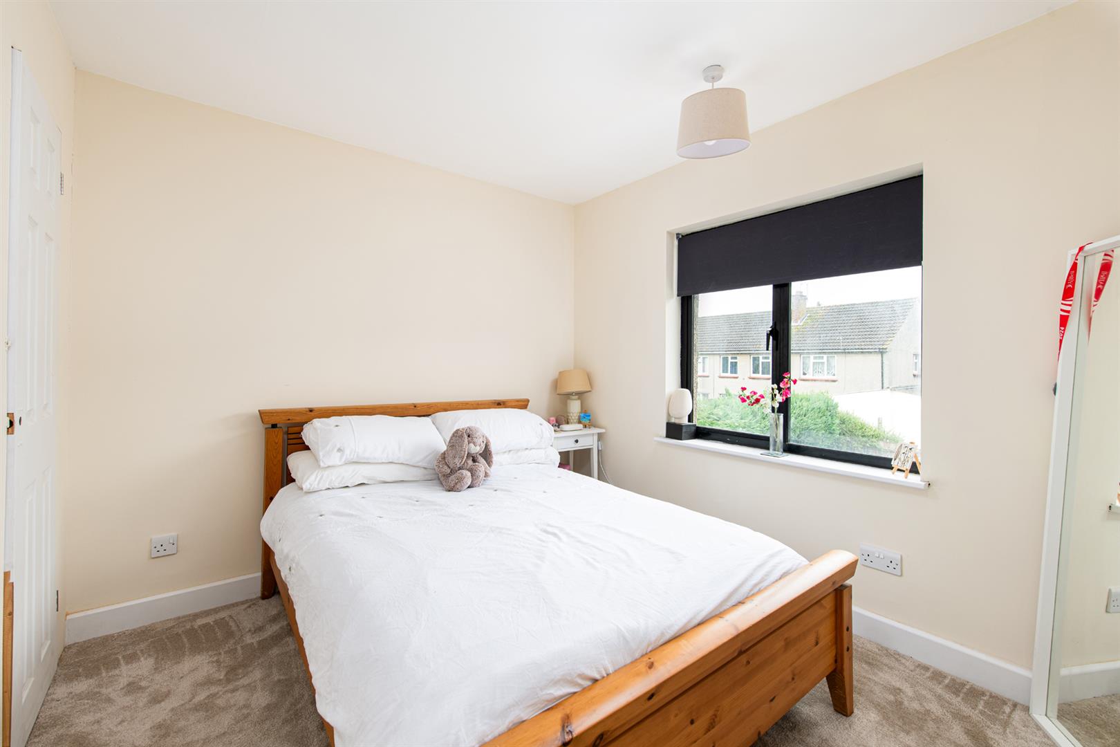 2 bed house to rent in Kimberley Close, Bristol 5