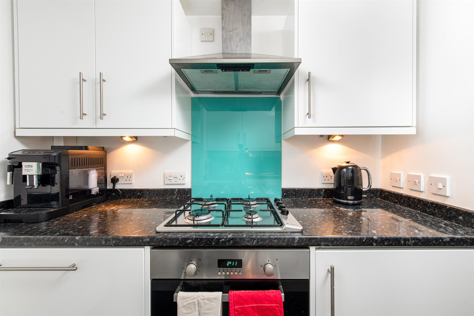 1 bed apartment for sale in Hampton Park, Bristol  - Property Image 3