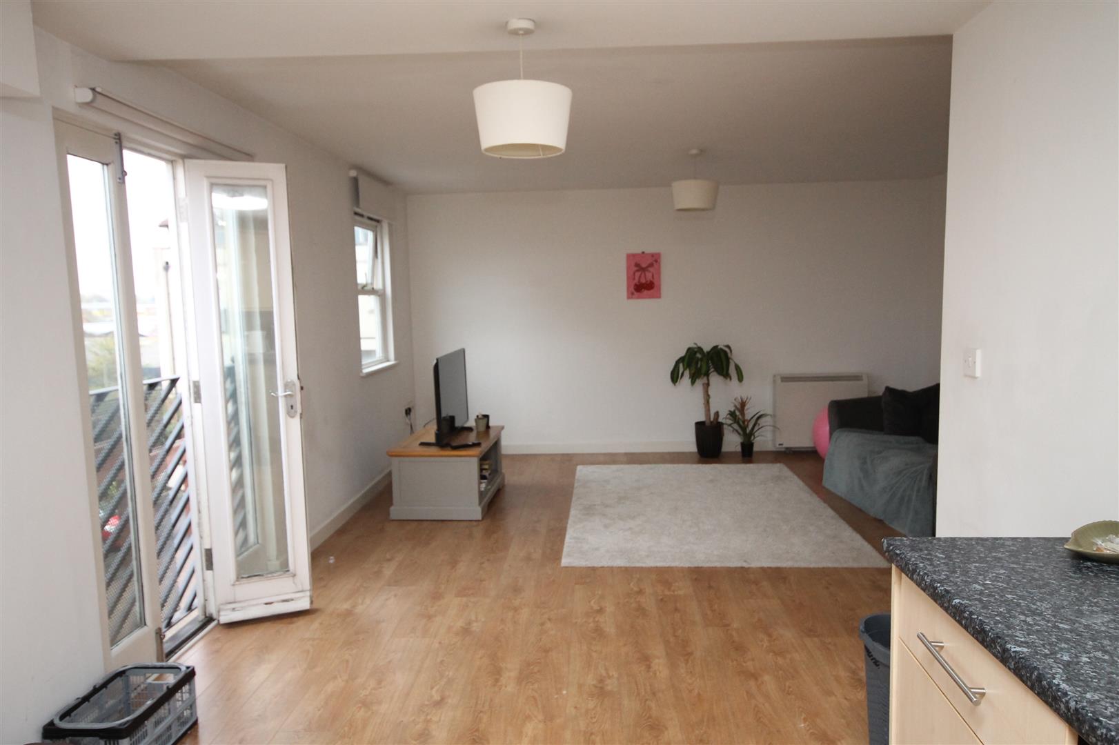 2 bed apartment to rent in Waterloo Road, Bristol 7