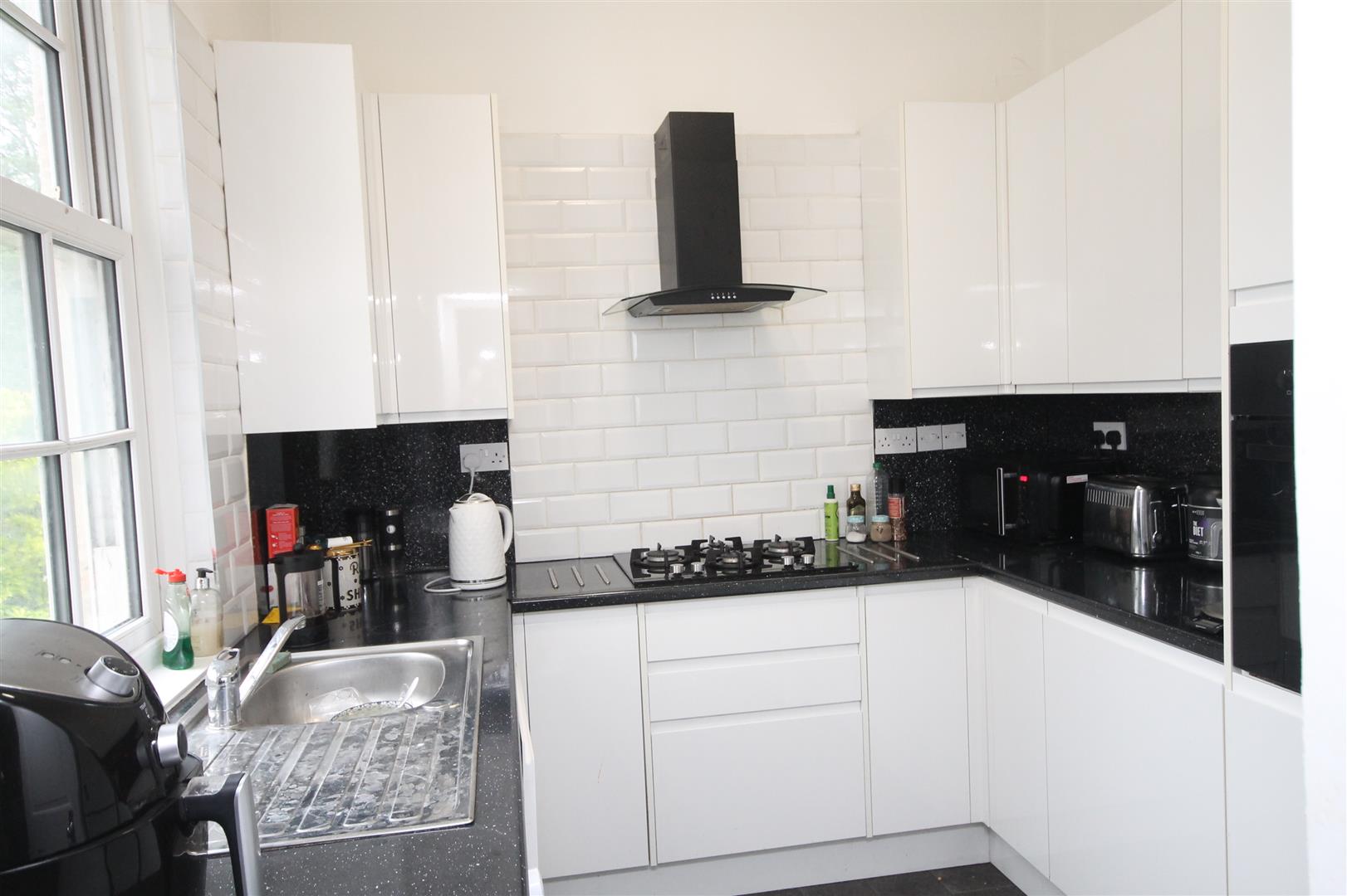 2 bed apartment to rent in Hotwell Road, Hotwells 1