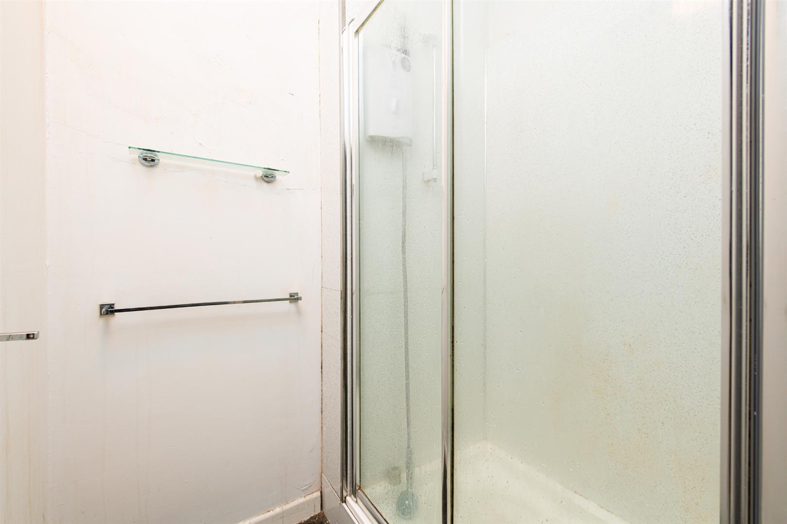 4 bed apartment to rent in Kings Parade Avenue, Bristol 13