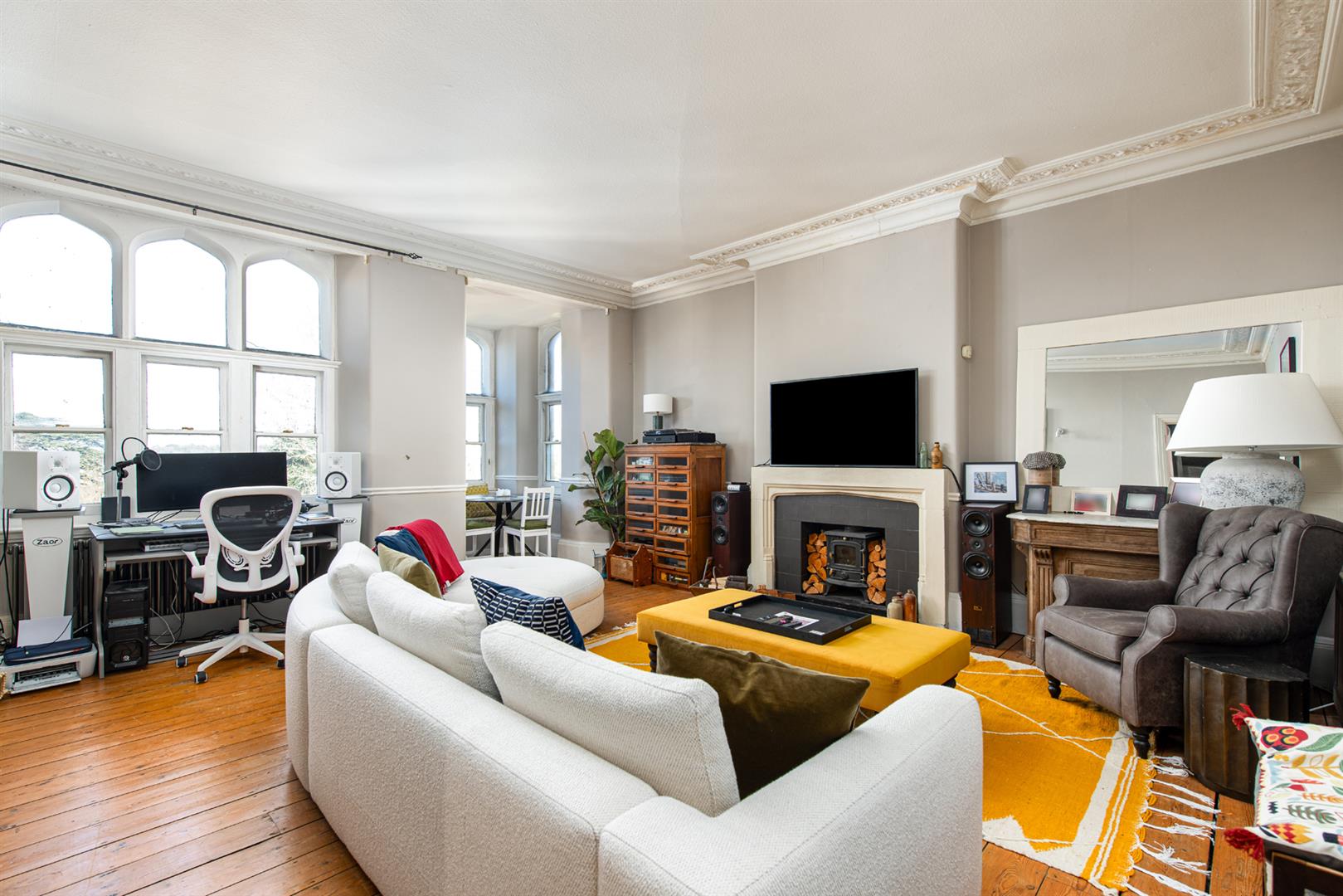 2 bed apartment to rent in Church Road, Bristol 8