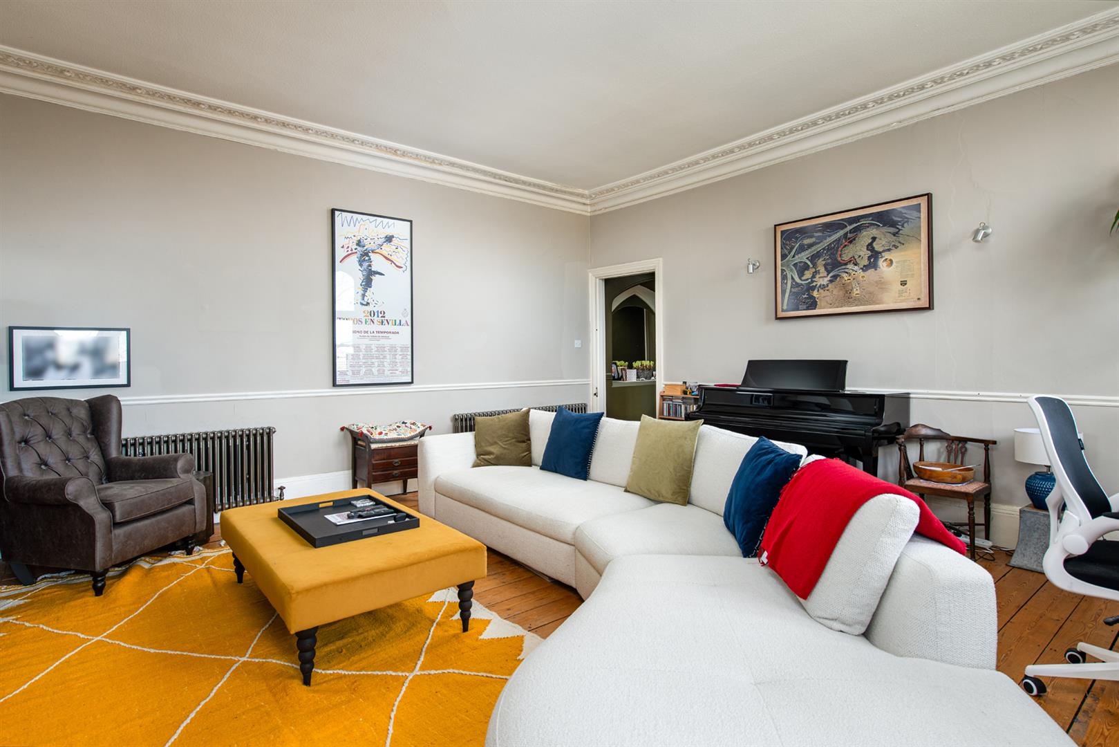 2 bed apartment to rent in Church Road, Bristol 9