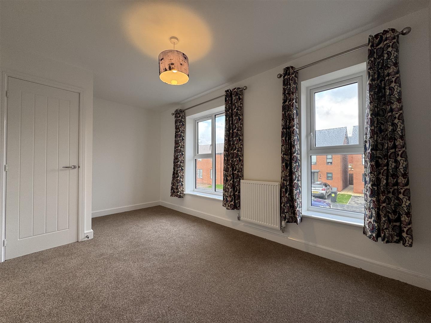 2 bed house to rent in St. Marys Grove, Bristol 5