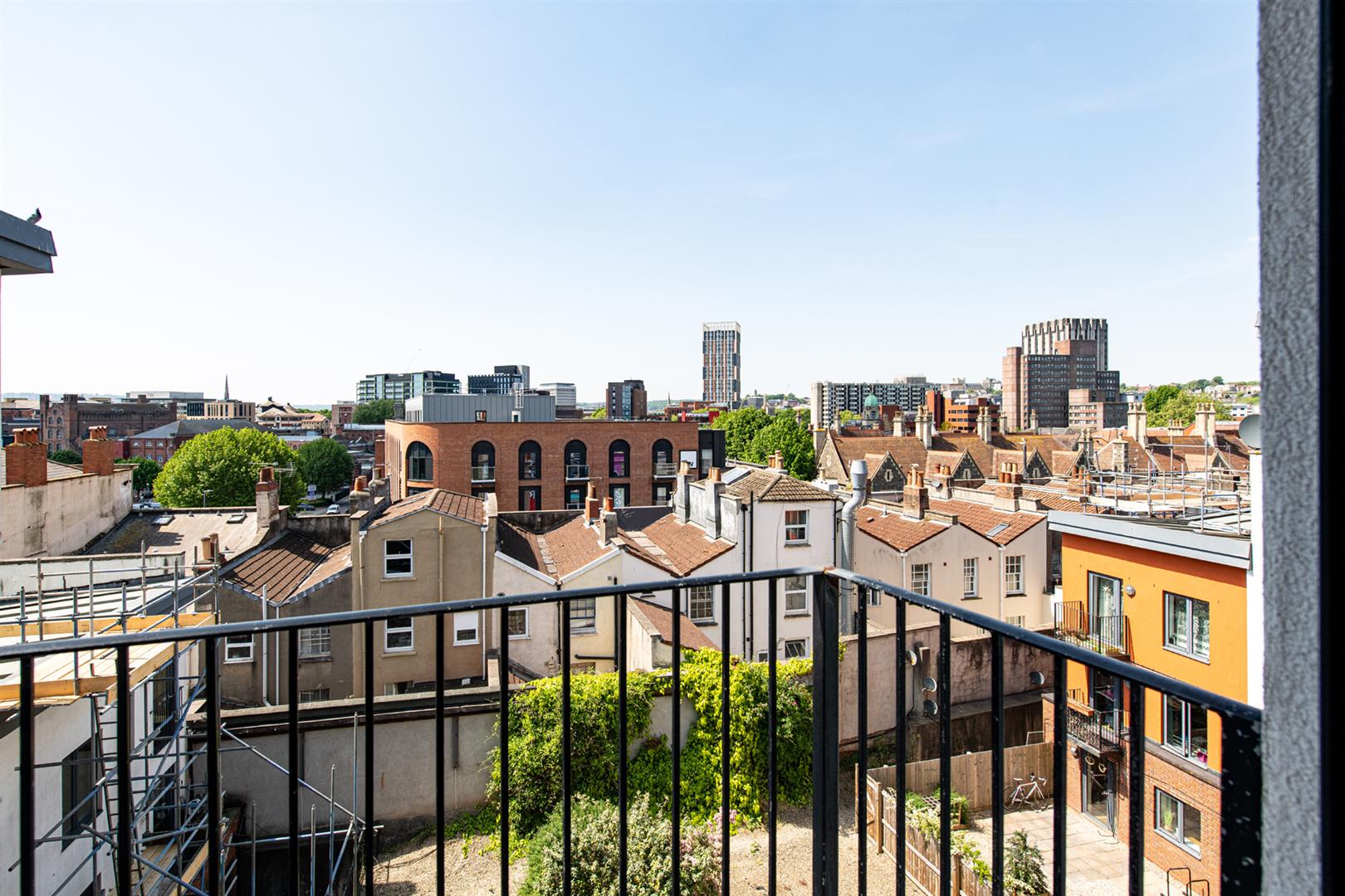 2 bed apartment for sale in Waterloo Road, Bristol 4