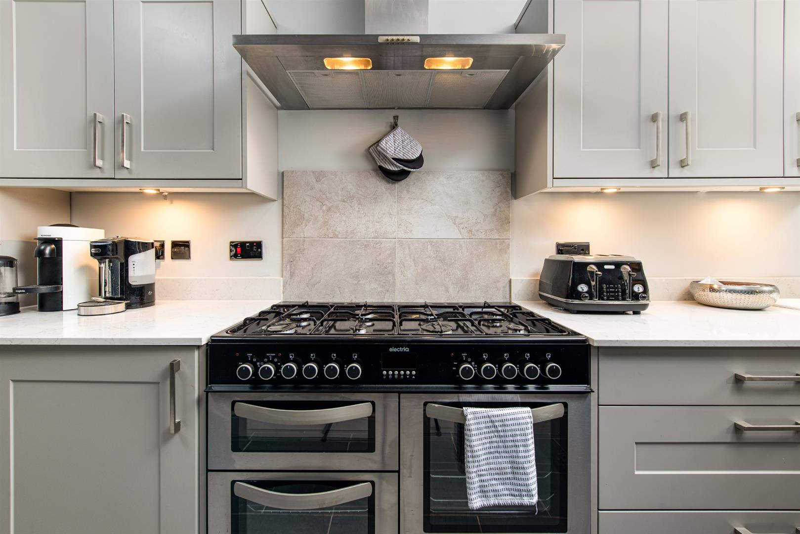 2 bed apartment for sale in Beaufort Road, Clifton  - Property Image 11
