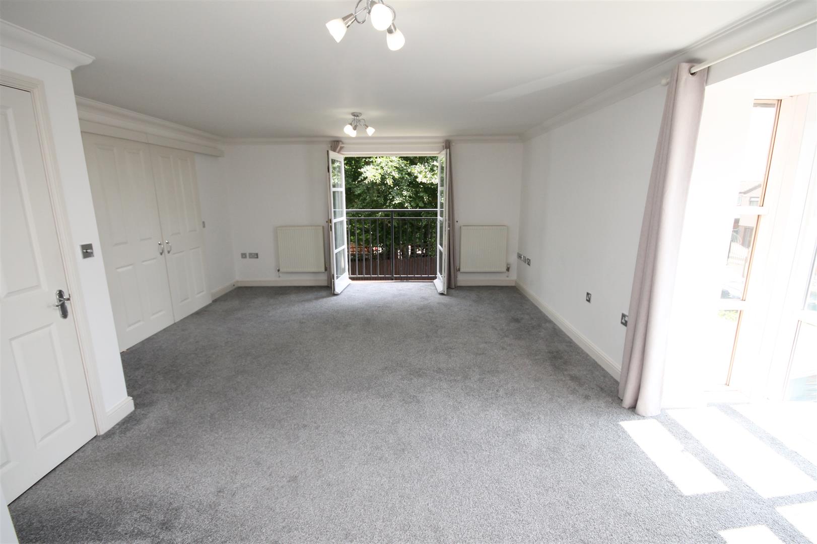 1 bed flat to rent in Strathearn Drive, Bristol 3