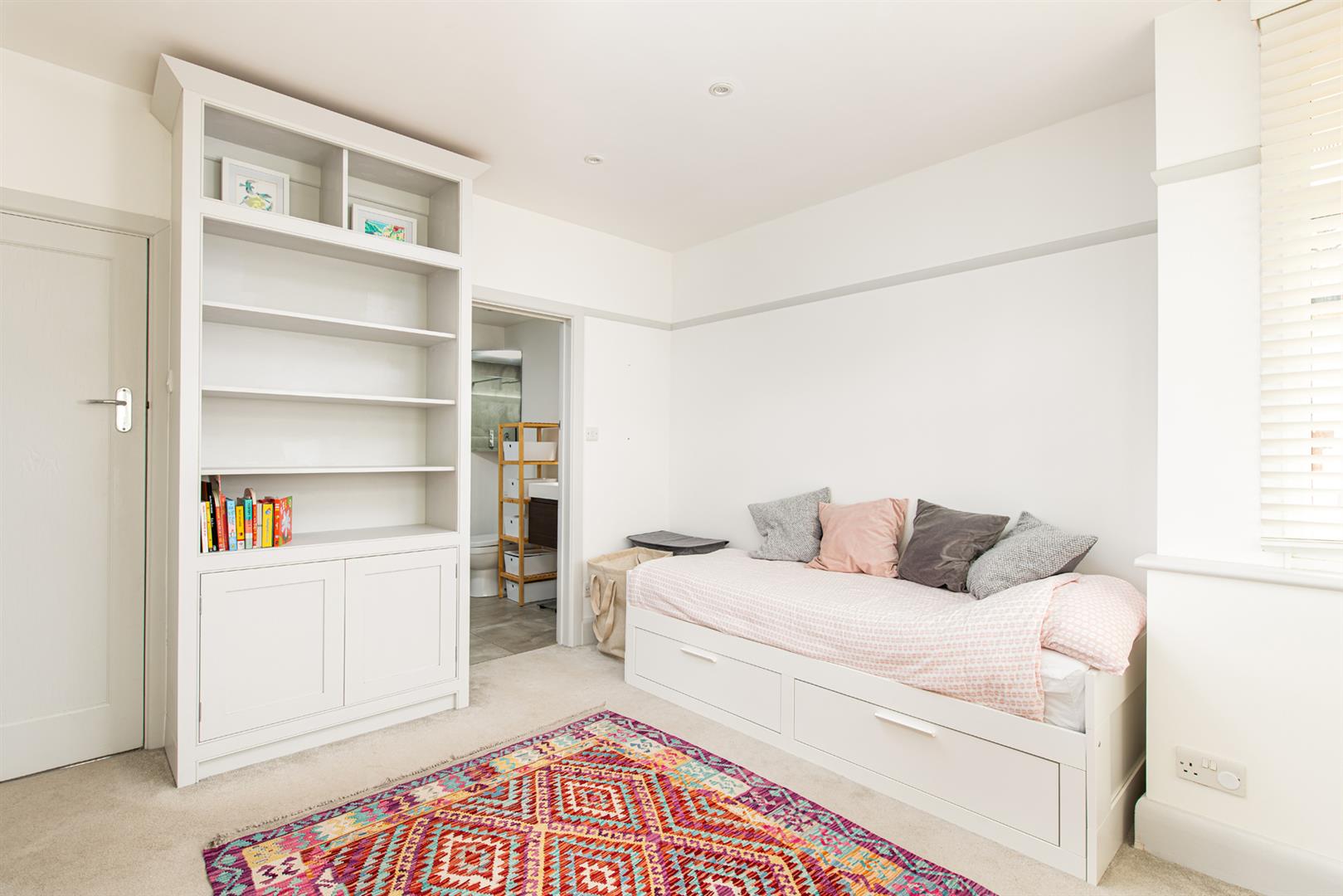 5 bed house to rent in Roman Way, Bristol  - Property Image 8