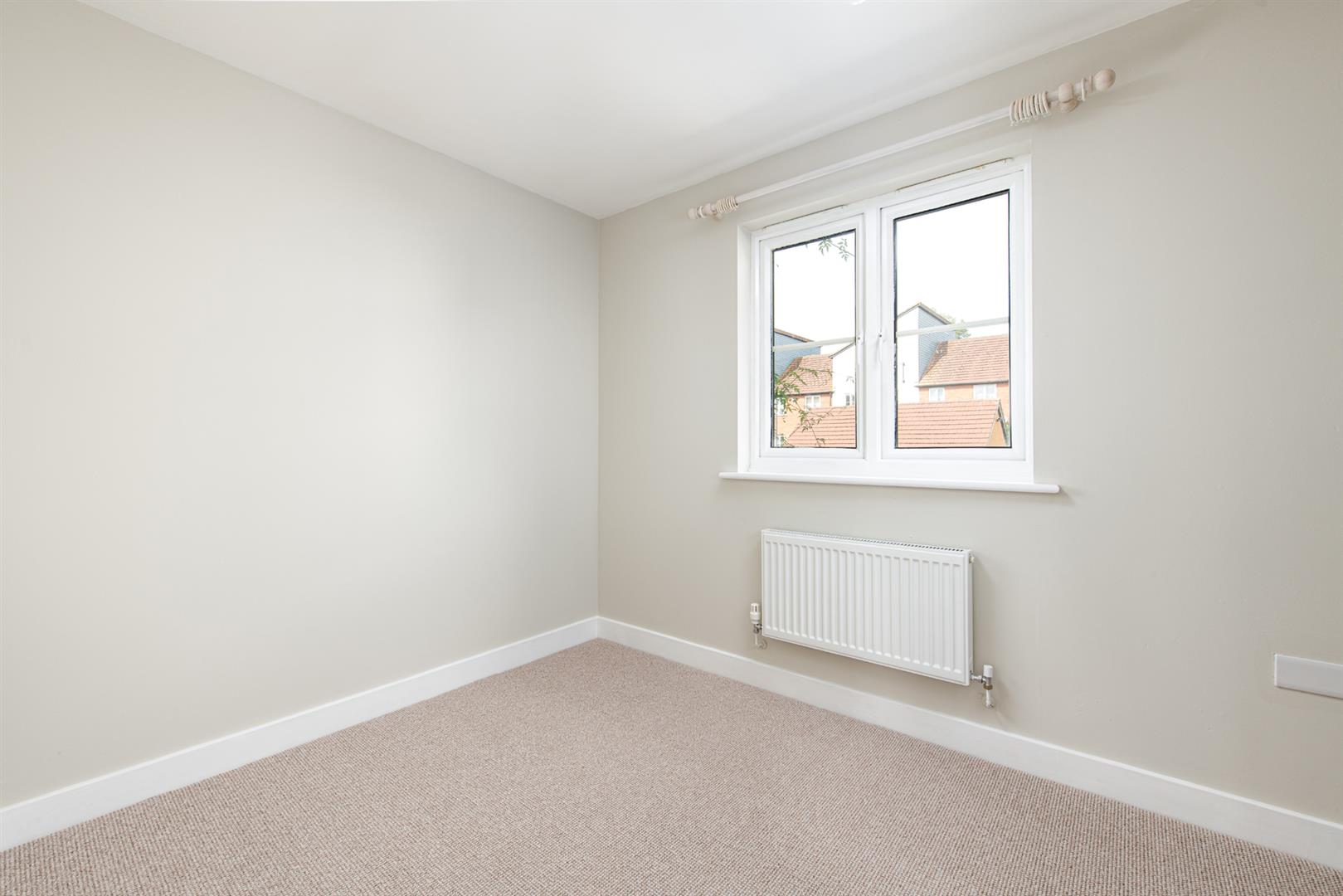 2 bed terraced house for sale in Bartholomews Square, Horfield 8