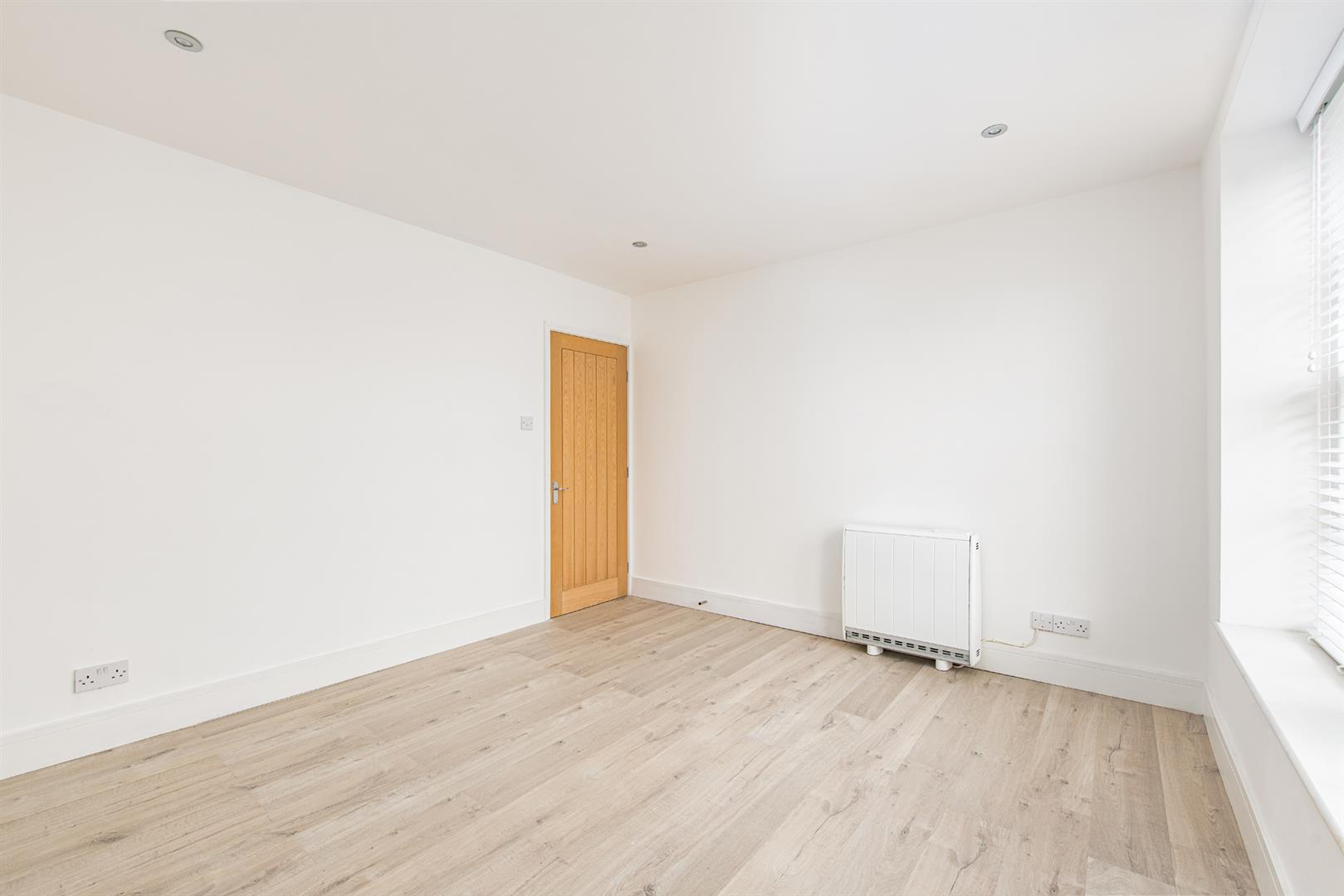 1 bed apartment to rent in Beaufort Road, Bristol 8
