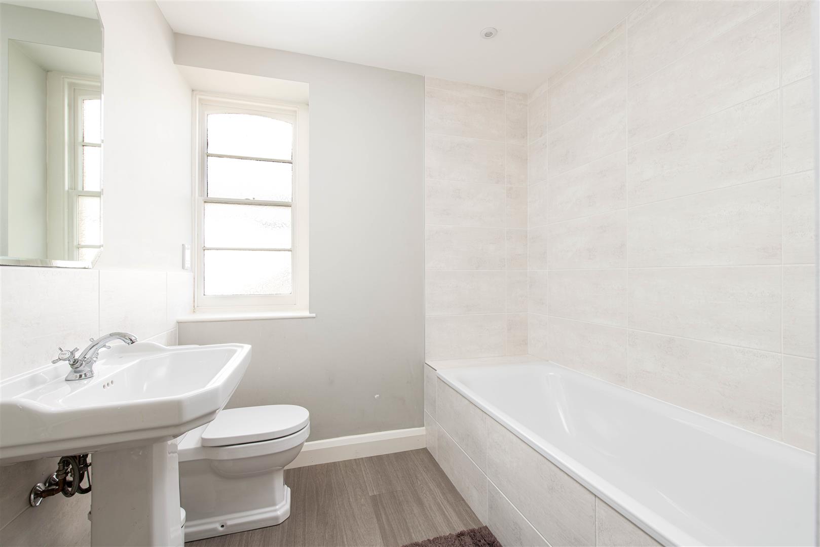 3 bed apartment to rent in Pembroke Road, Bristol 11