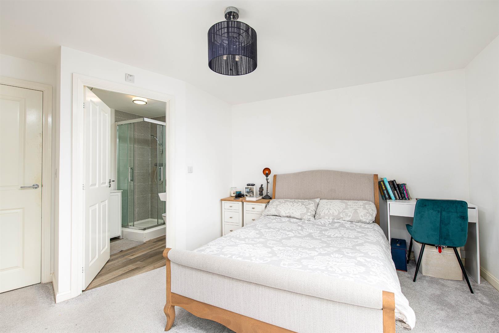 2 bed apartment for sale in Mansell Road, Patchway 5