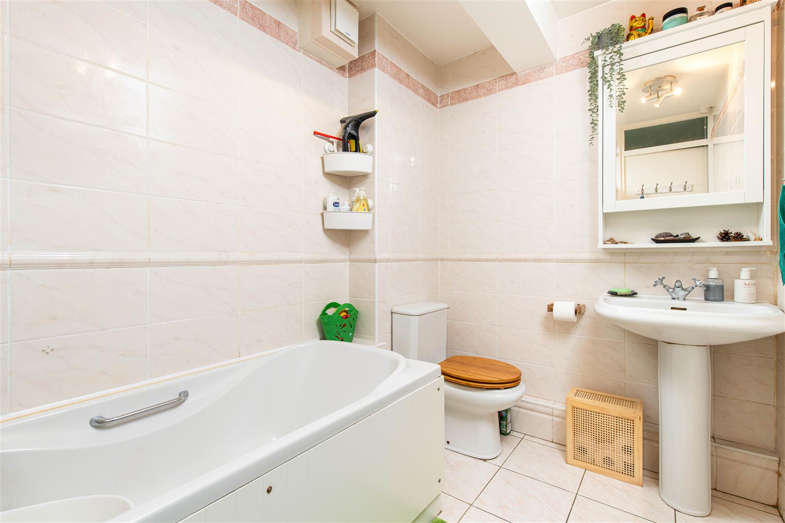 2 bed apartment for sale in Canada Way, Bristol  - Property Image 13