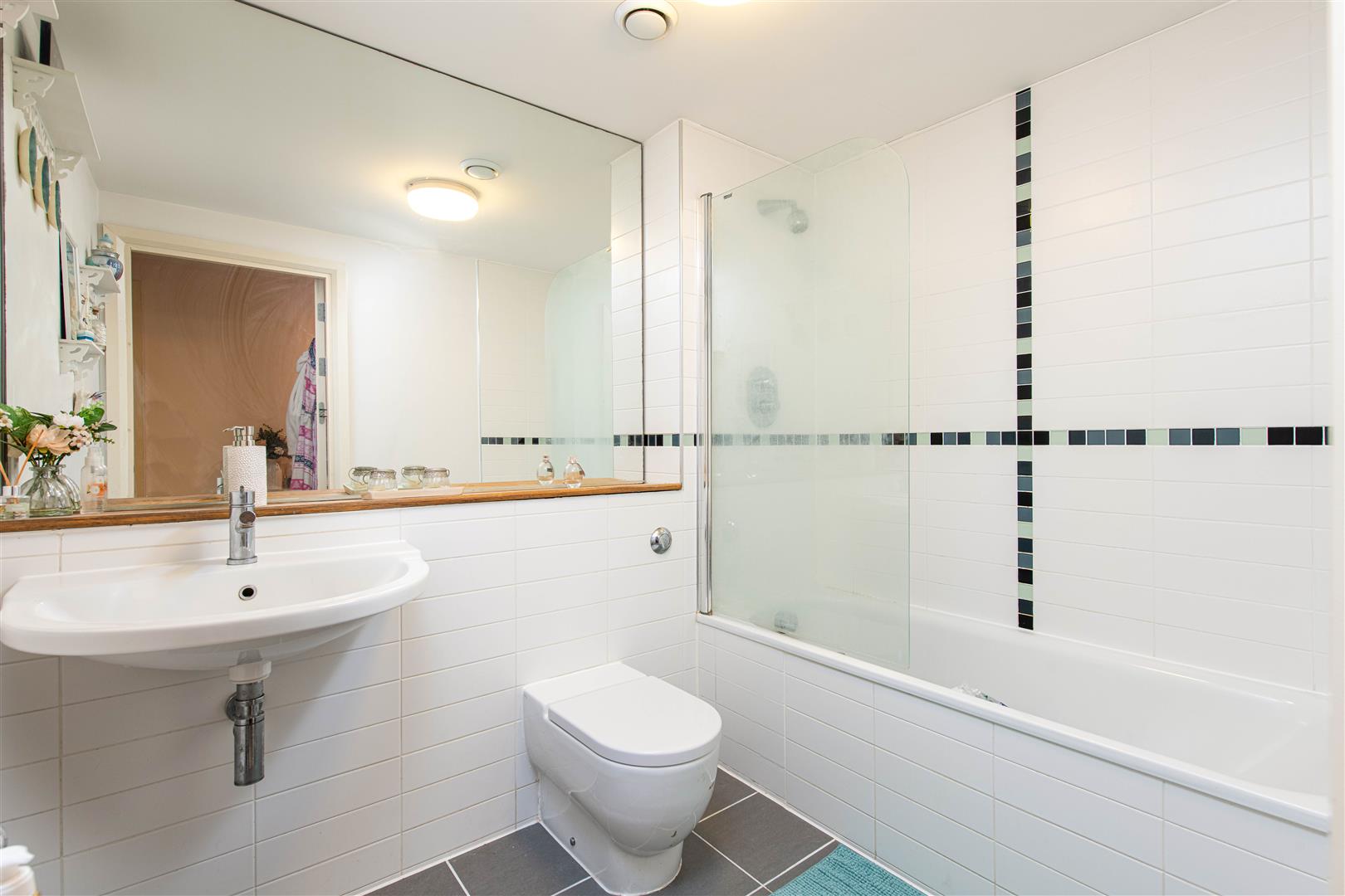 1 bed flat for sale in Charles Street, Bristol 8