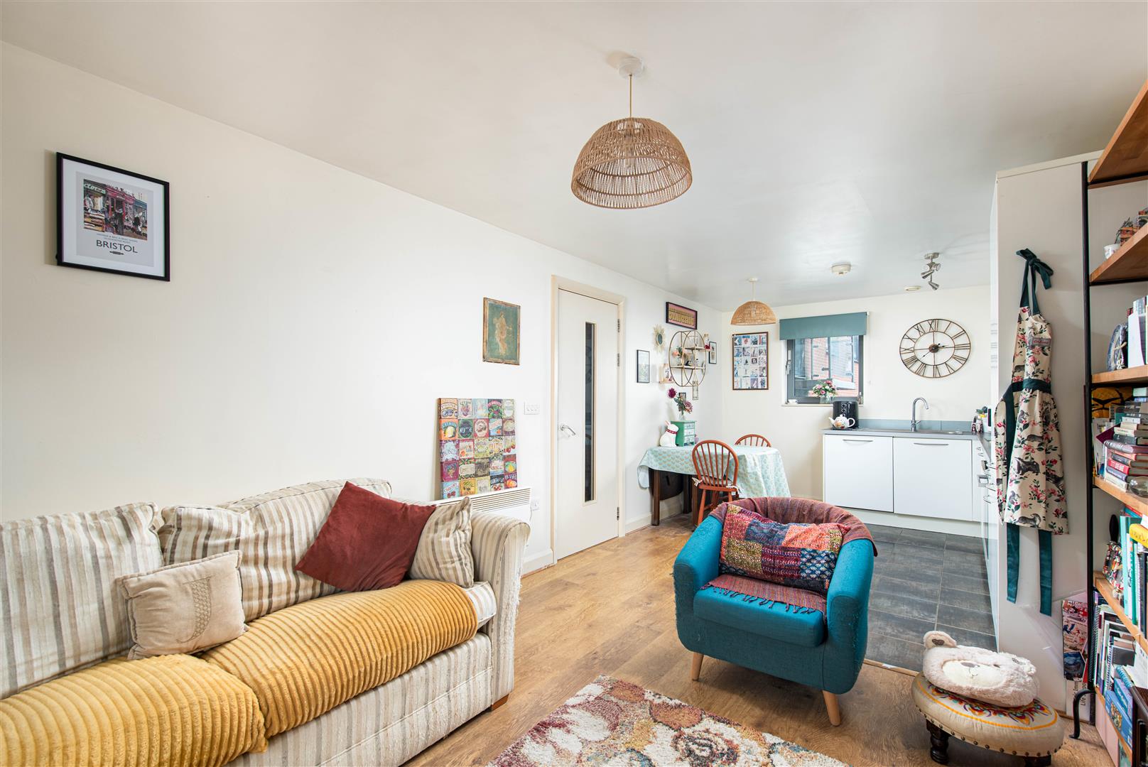 1 bed flat for sale in Charles Street, Bristol  - Property Image 6